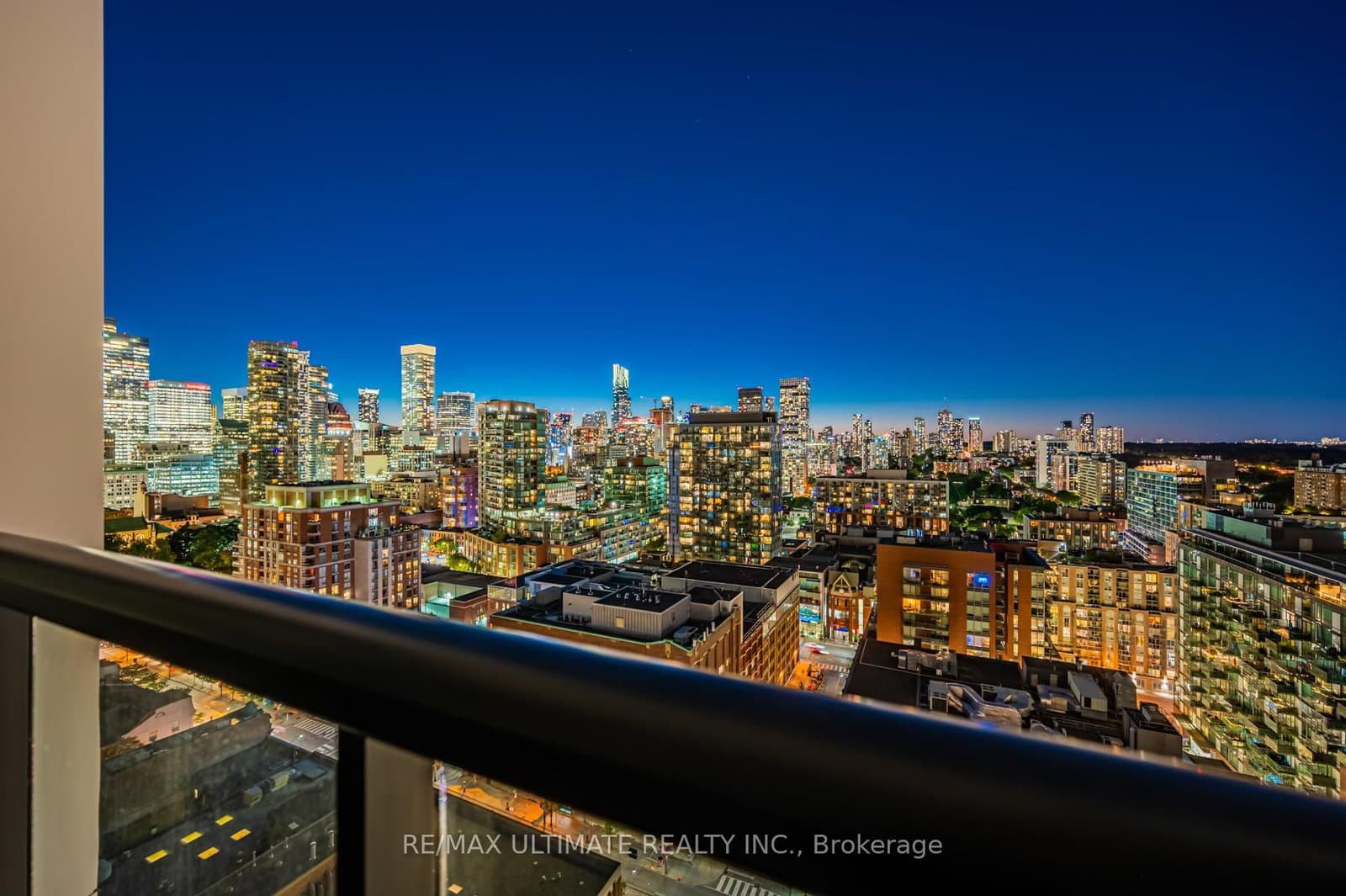 158 Front Street East Street, Unit 2104 thumbnail 32