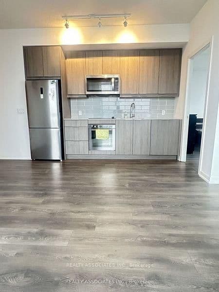 32 Forest Manor Road, Unit 1710 thumbnail 6