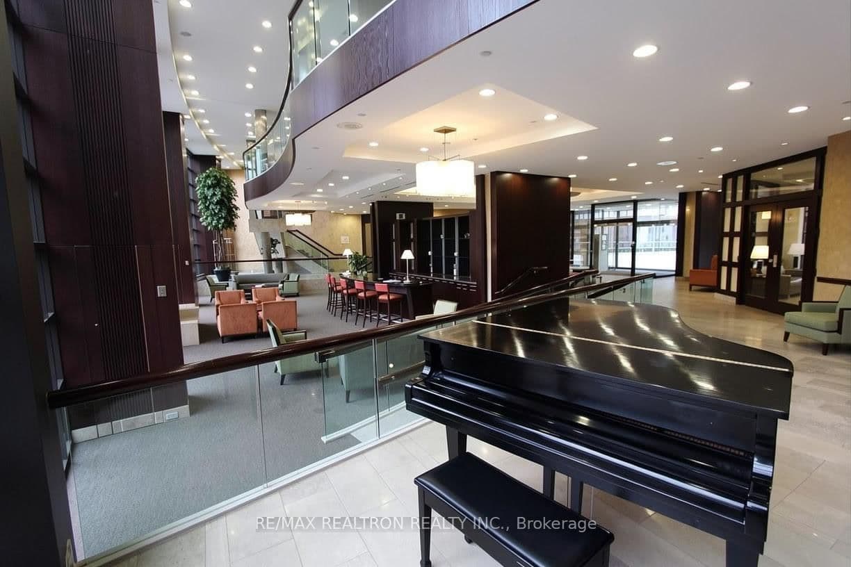 23 Sheppard Avenue E, Unit 1208 thumbnail 13
