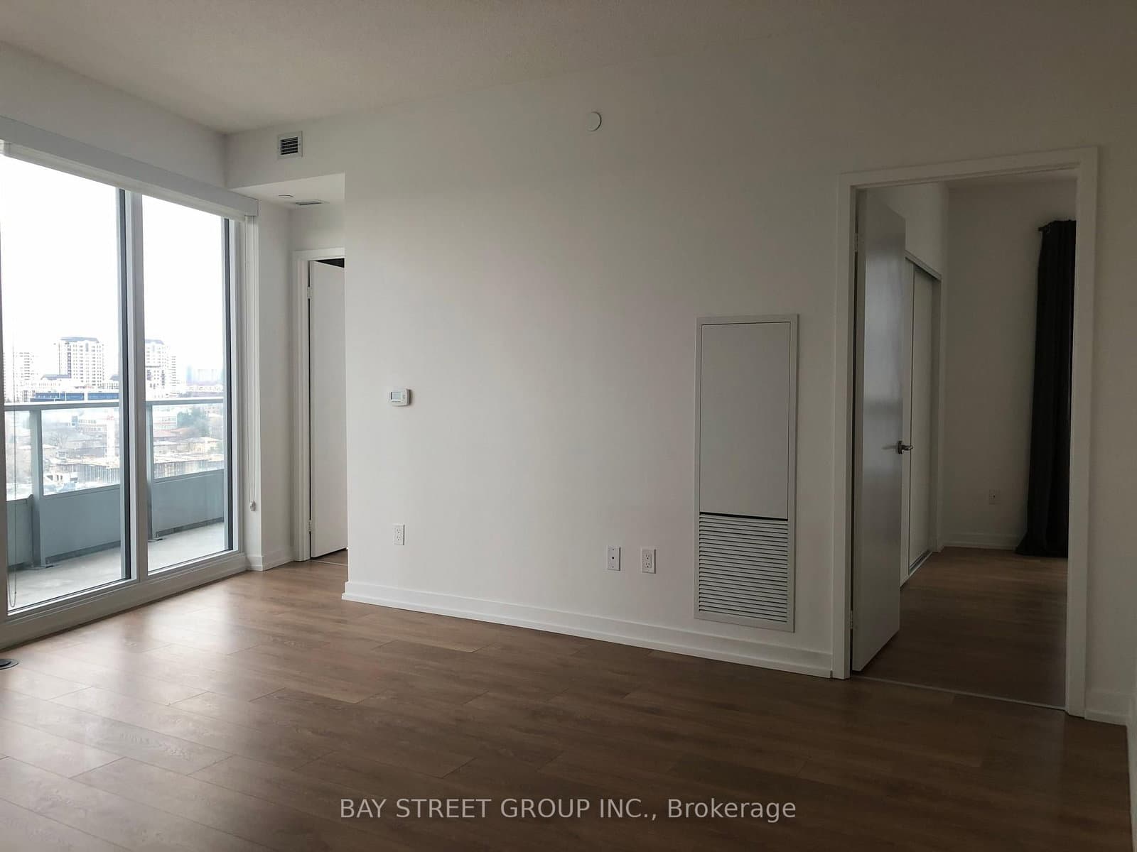 117 Mcmahon Drive, Unit 1808 thumbnail 4