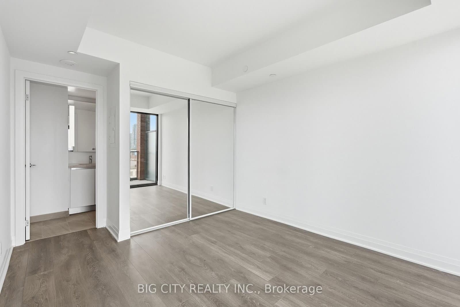 25 Frederick Todd Way, Unit 508 thumbnail 17
