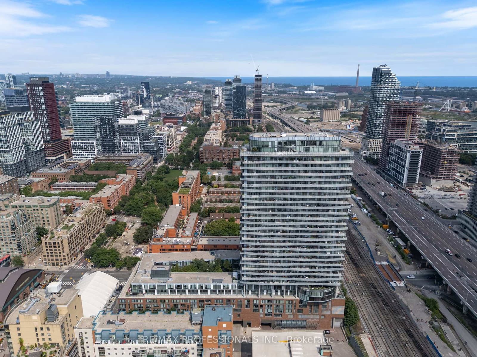 3 Market Street, Unit 422 thumbnail 29