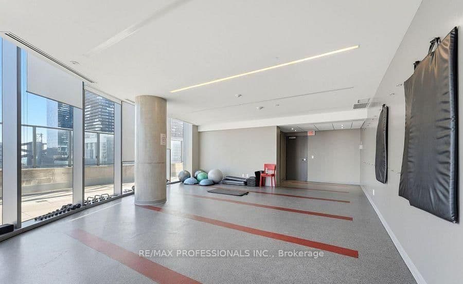 3 Market Street, Unit 422 thumbnail 41