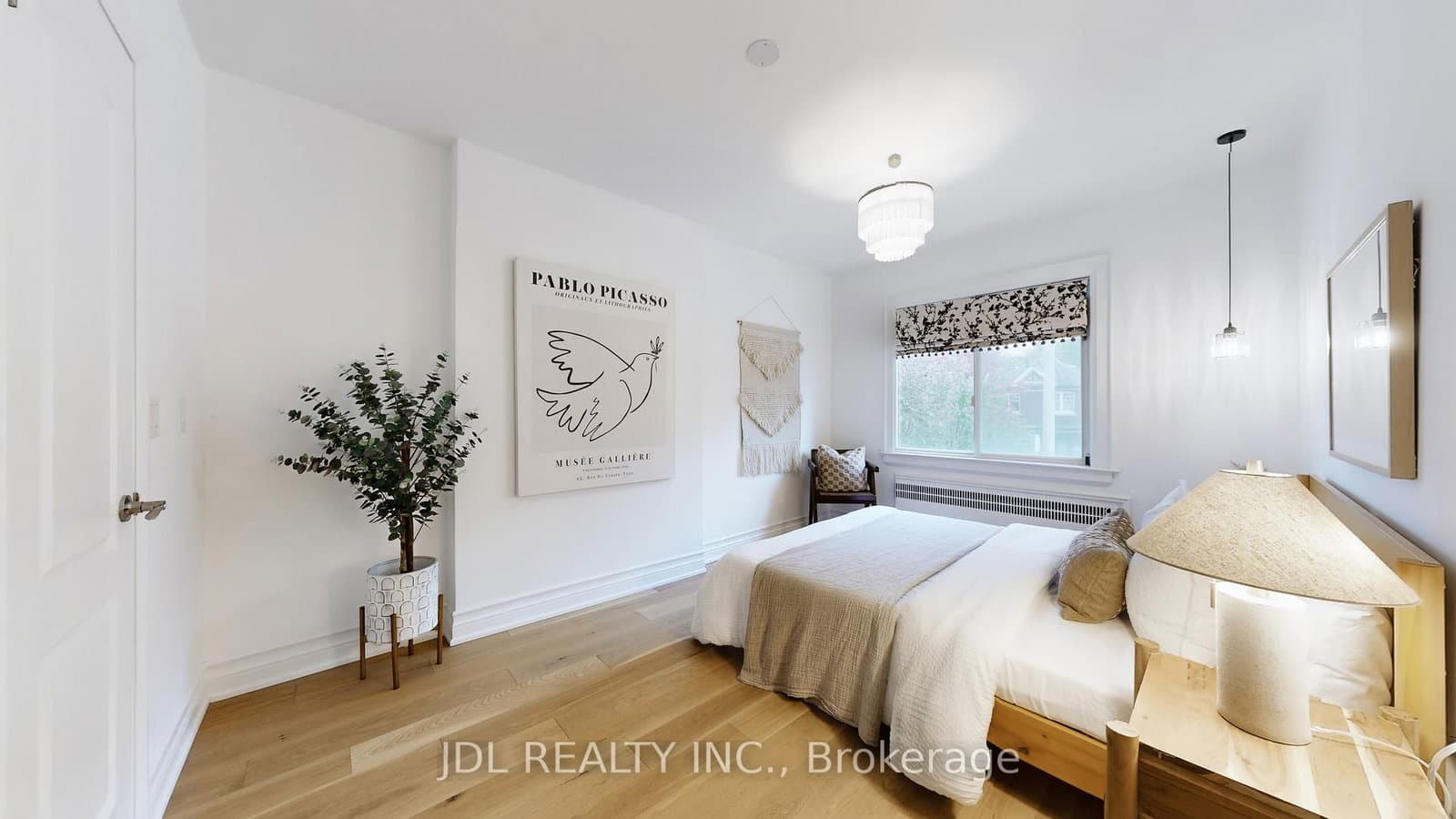 280 Fairlawn Avenue thumbnail 10