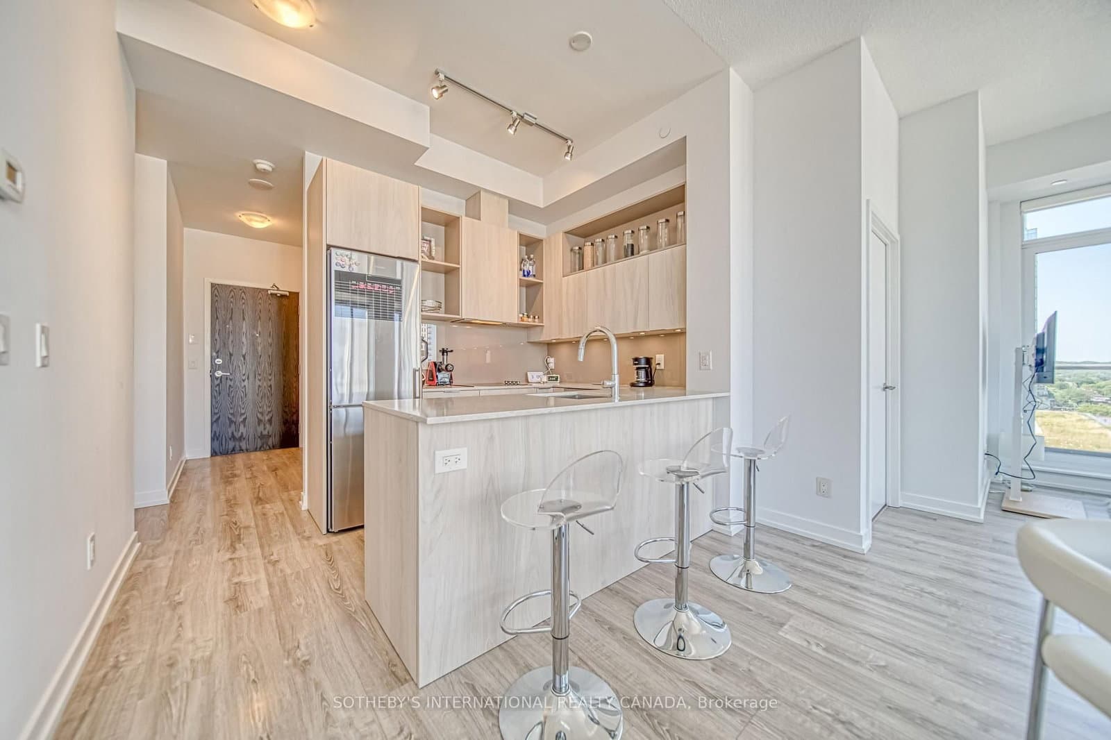 200 Sackville Street, Unit PH08 thumbnail 6