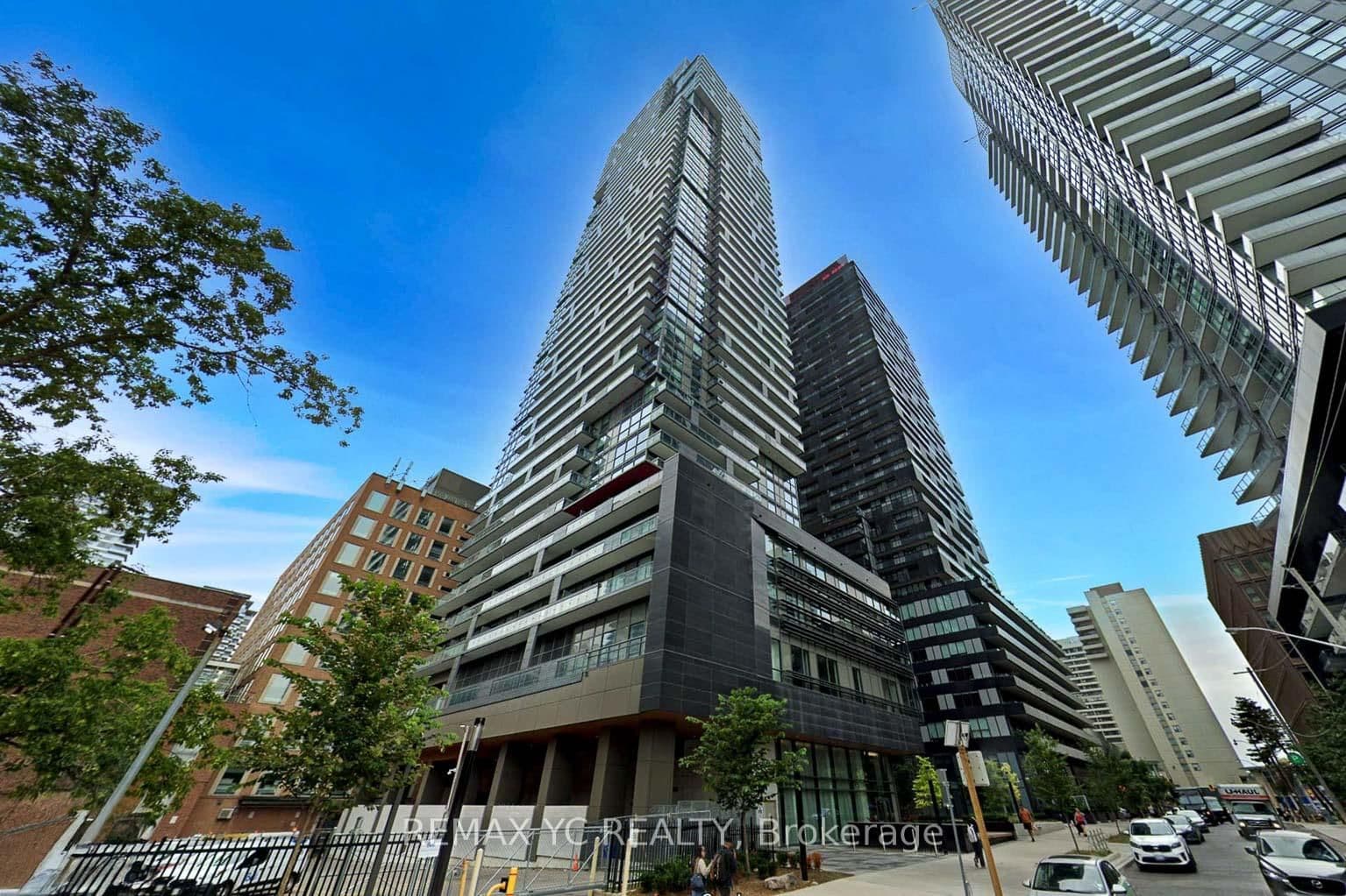 39 Roehampton Avenue, Unit 3708
