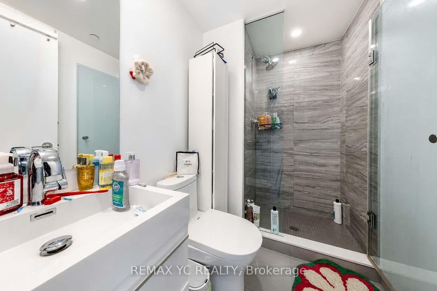 39 Roehampton Avenue, Unit 3708 thumbnail 19