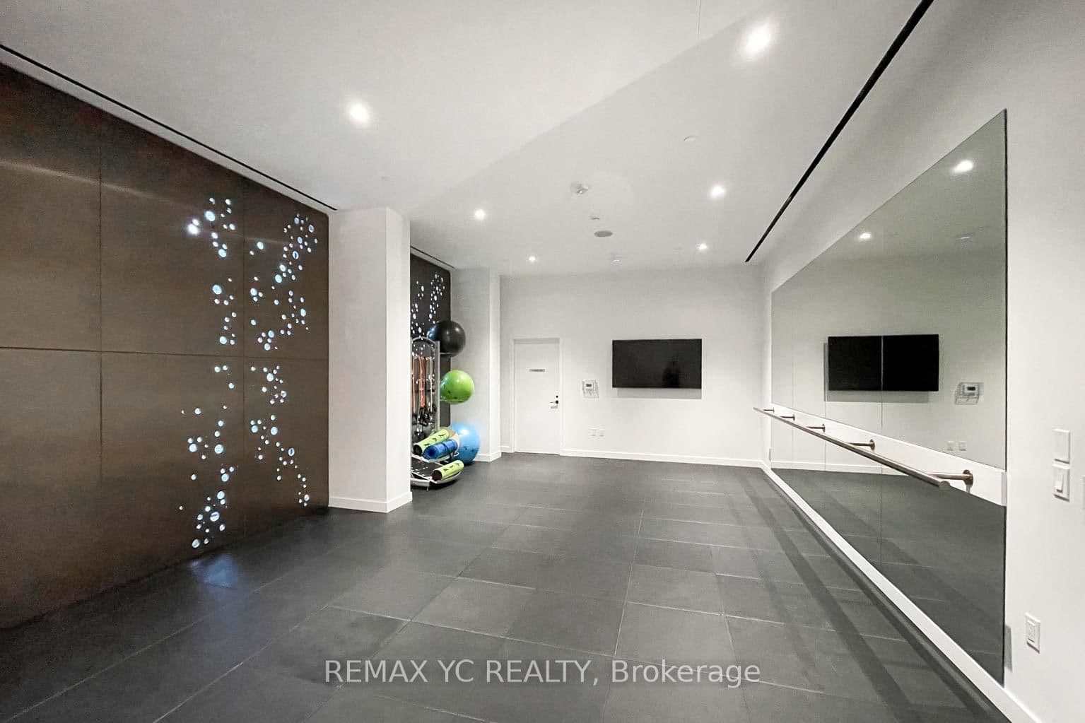 39 Roehampton Avenue, Unit 3708 thumbnail 35
