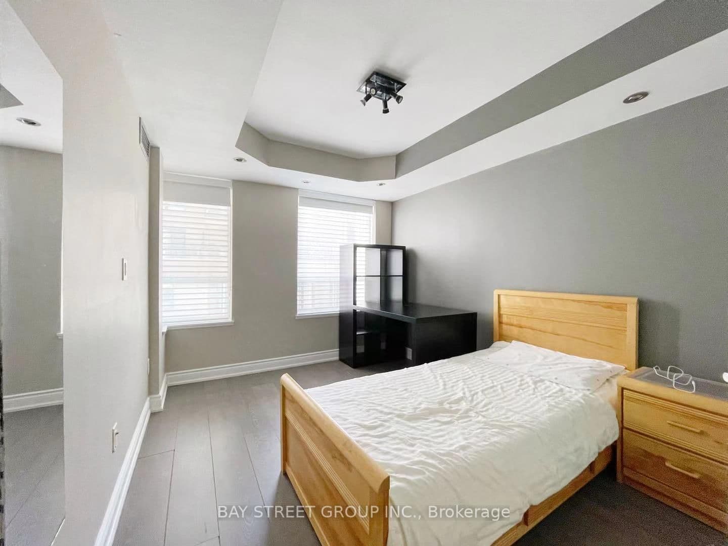 30 Hayden Street, Unit 405 thumbnail 6