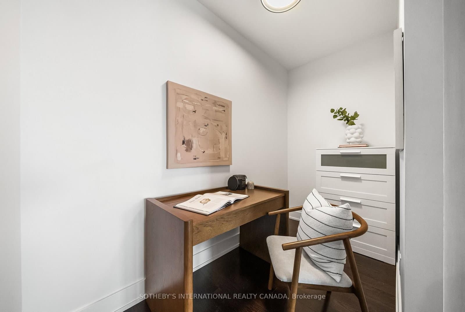 170 Avenue Road, Unit 1503 thumbnail 16