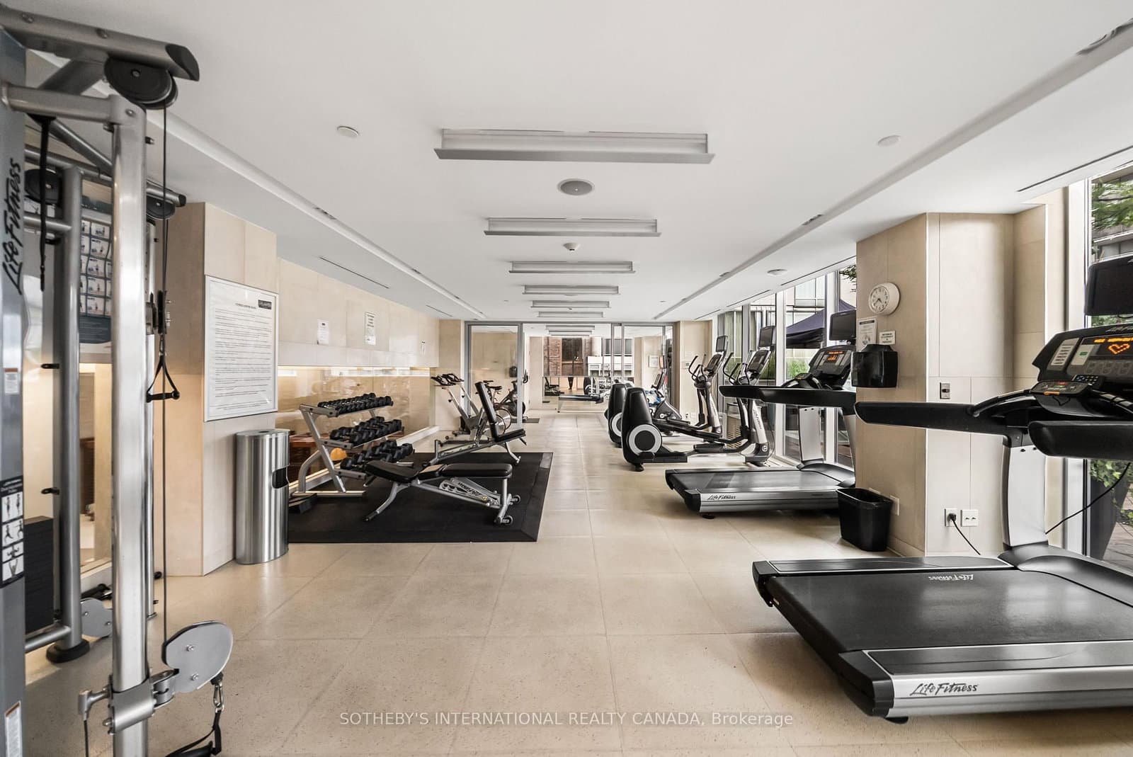 170 Avenue Road, Unit 1503 thumbnail 35