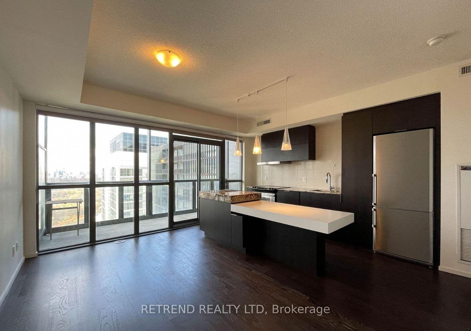 101 Charles Street E, Unit 4409 thumbnail 2