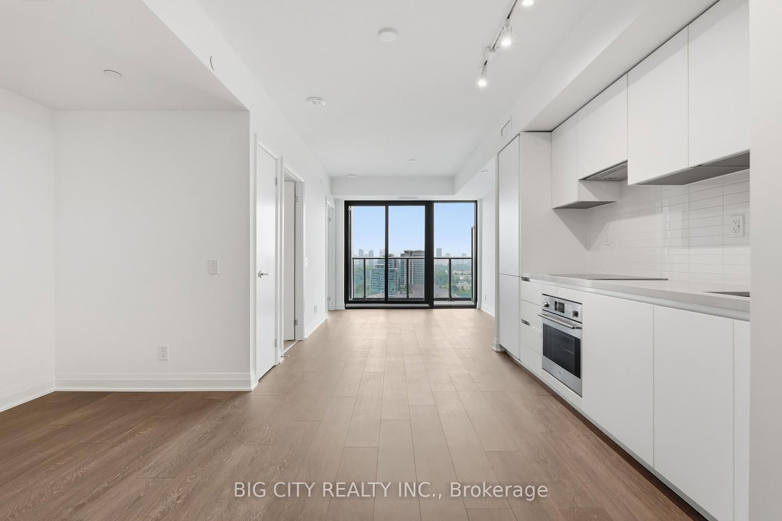 25 Frederick Todd Way, Unit 1708 thumbnail 3
