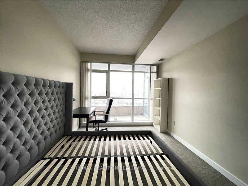 151 Dan Leckie Way, Unit 1056 thumbnail 7