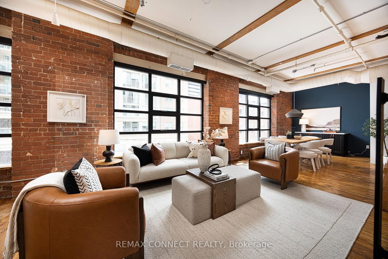 90 Sherbourne Street, Unit 301 thumbnail 4