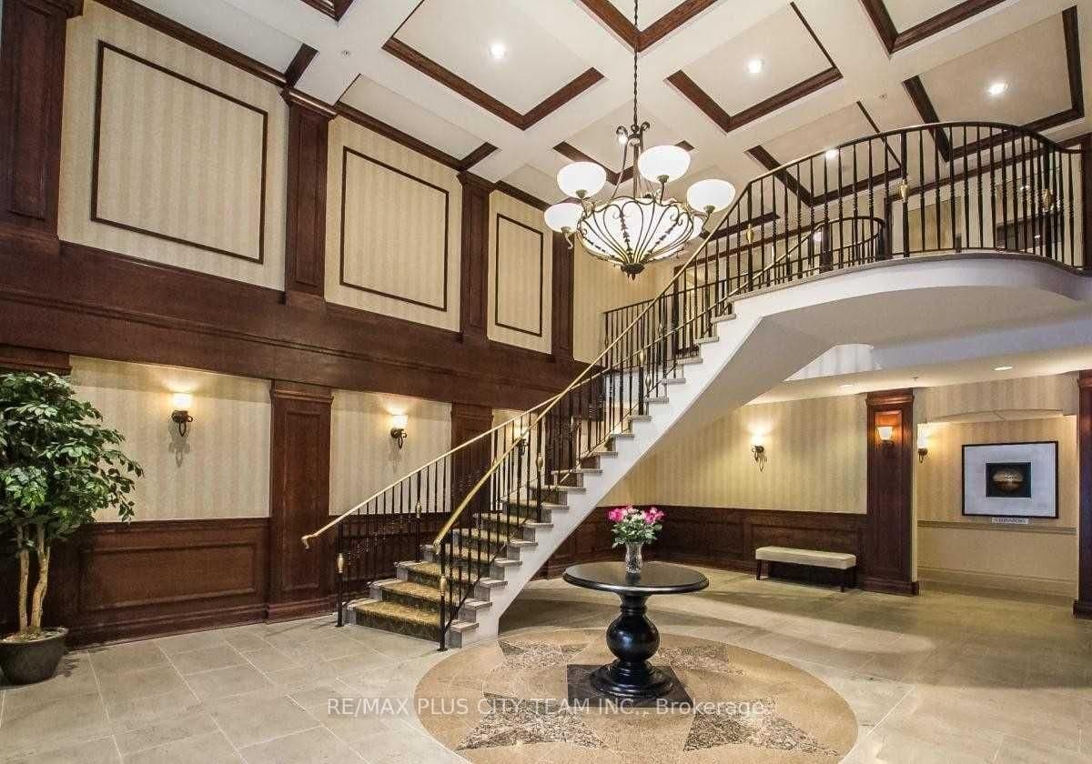 12 Rean Drive, Unit 210 thumbnail 2