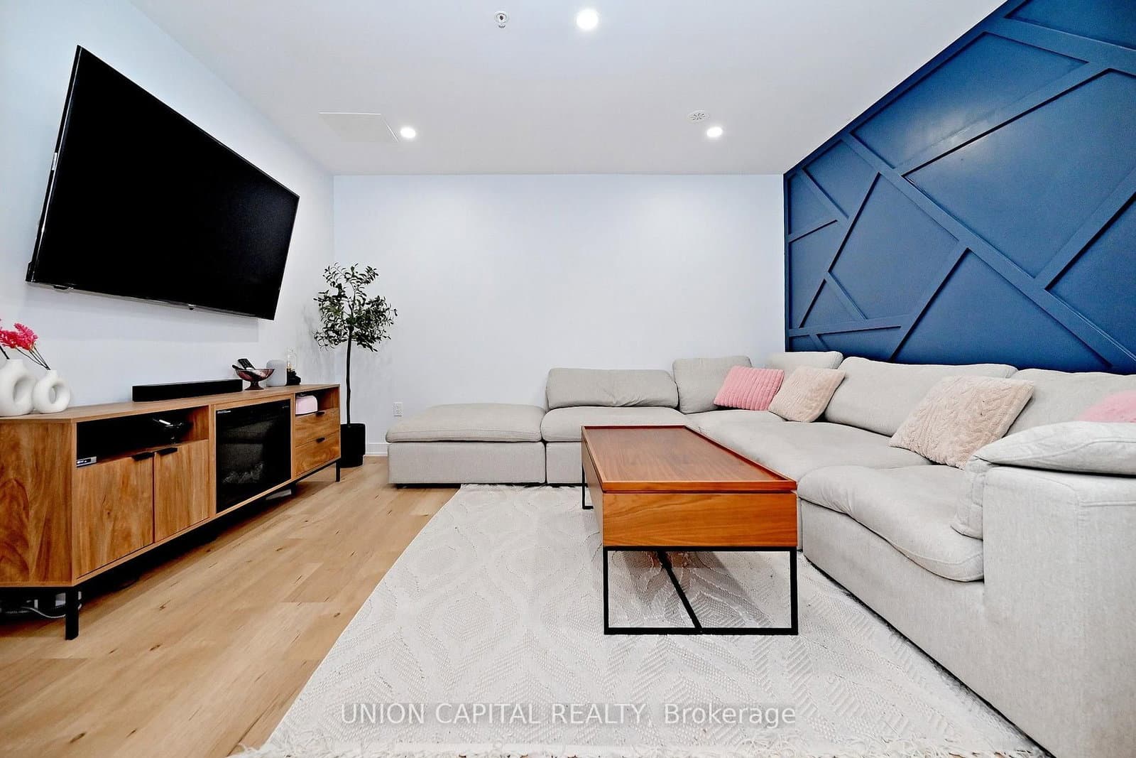 57 Finch Avenue W, Unit 39 thumbnail 24