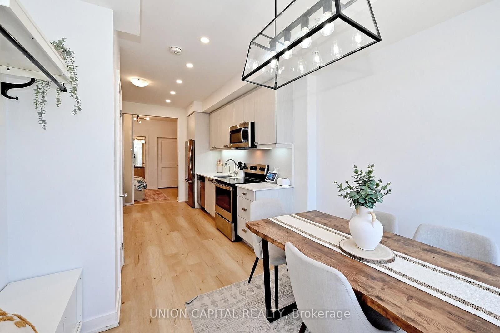 57 Finch Avenue W, Unit 39 thumbnail 4