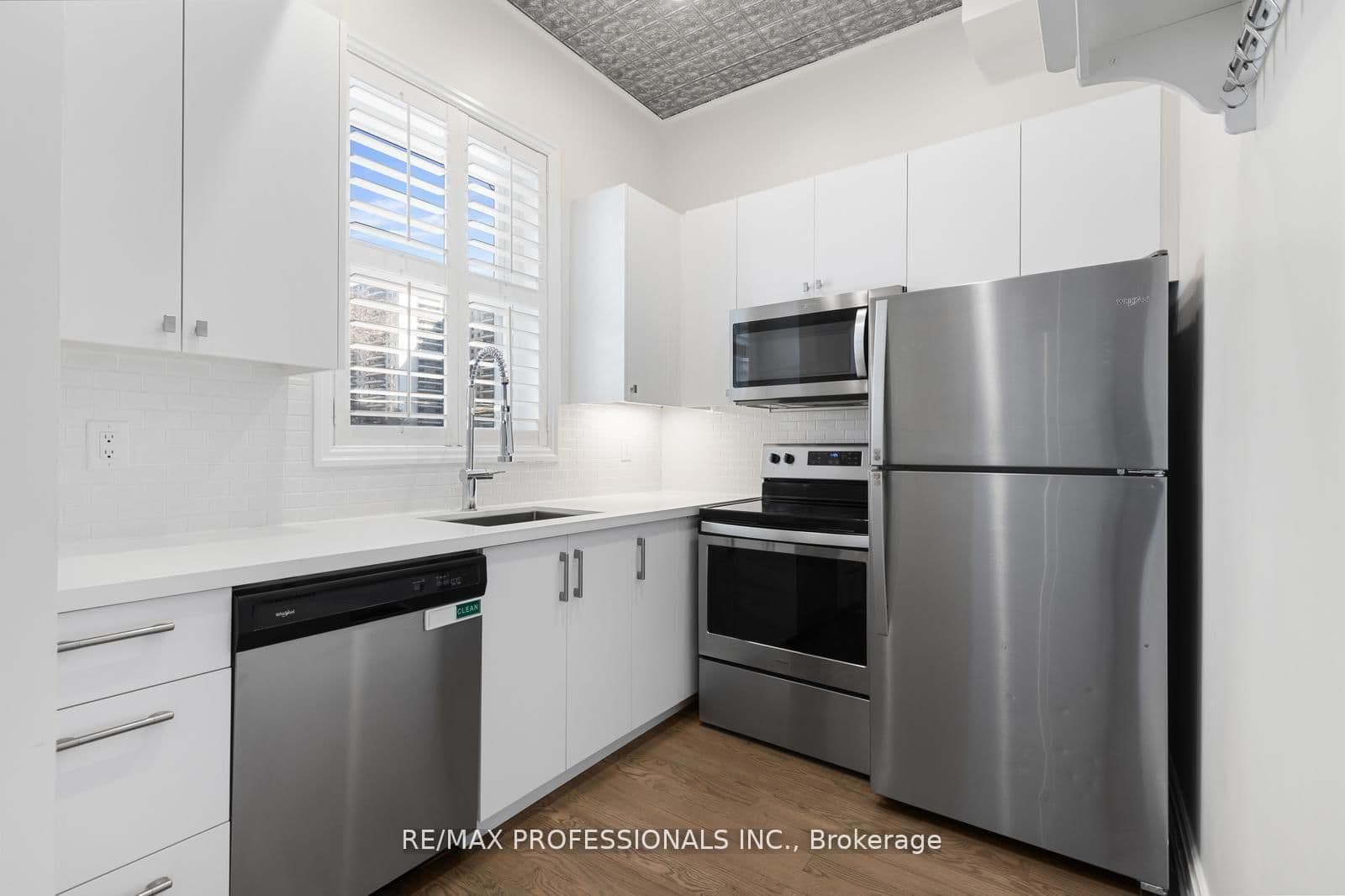253 Wellesley Street E, Unit C thumbnail 11