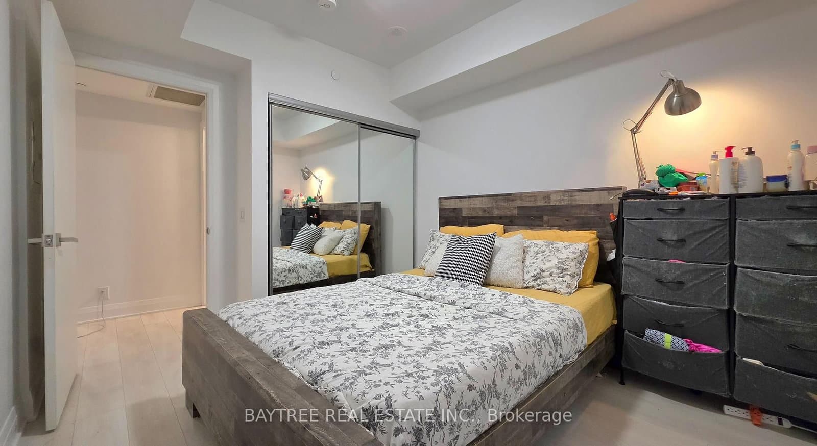 33 Frederick Todd Way, Unit 402 thumbnail 19