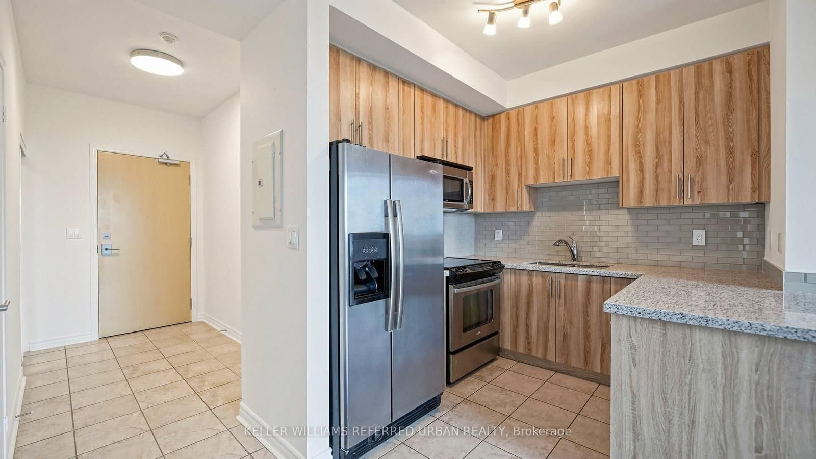 18 Holmes Avenue, Unit 912 thumbnail 7