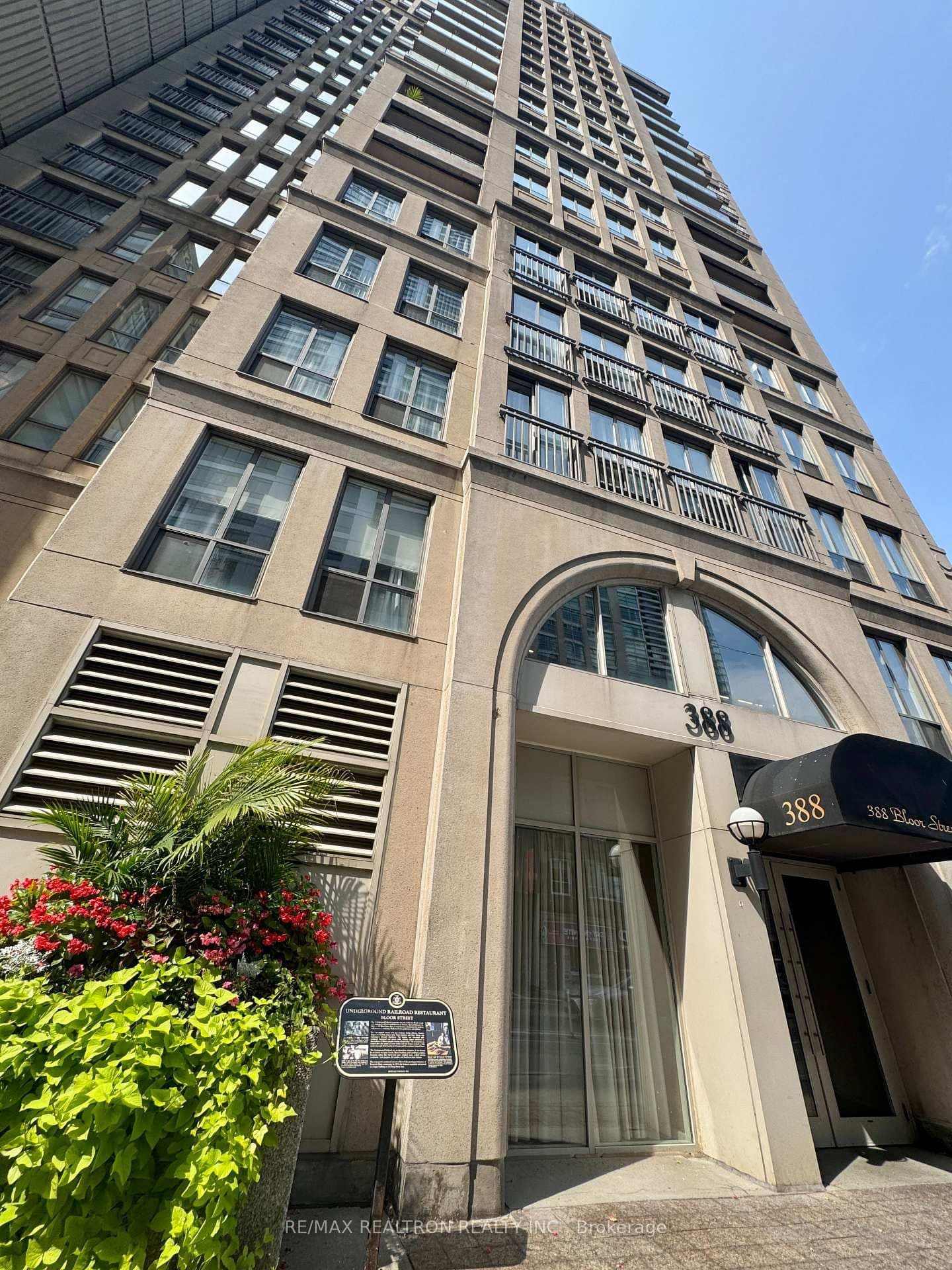 388 Bloor Street E, Unit 1107 - Image 1