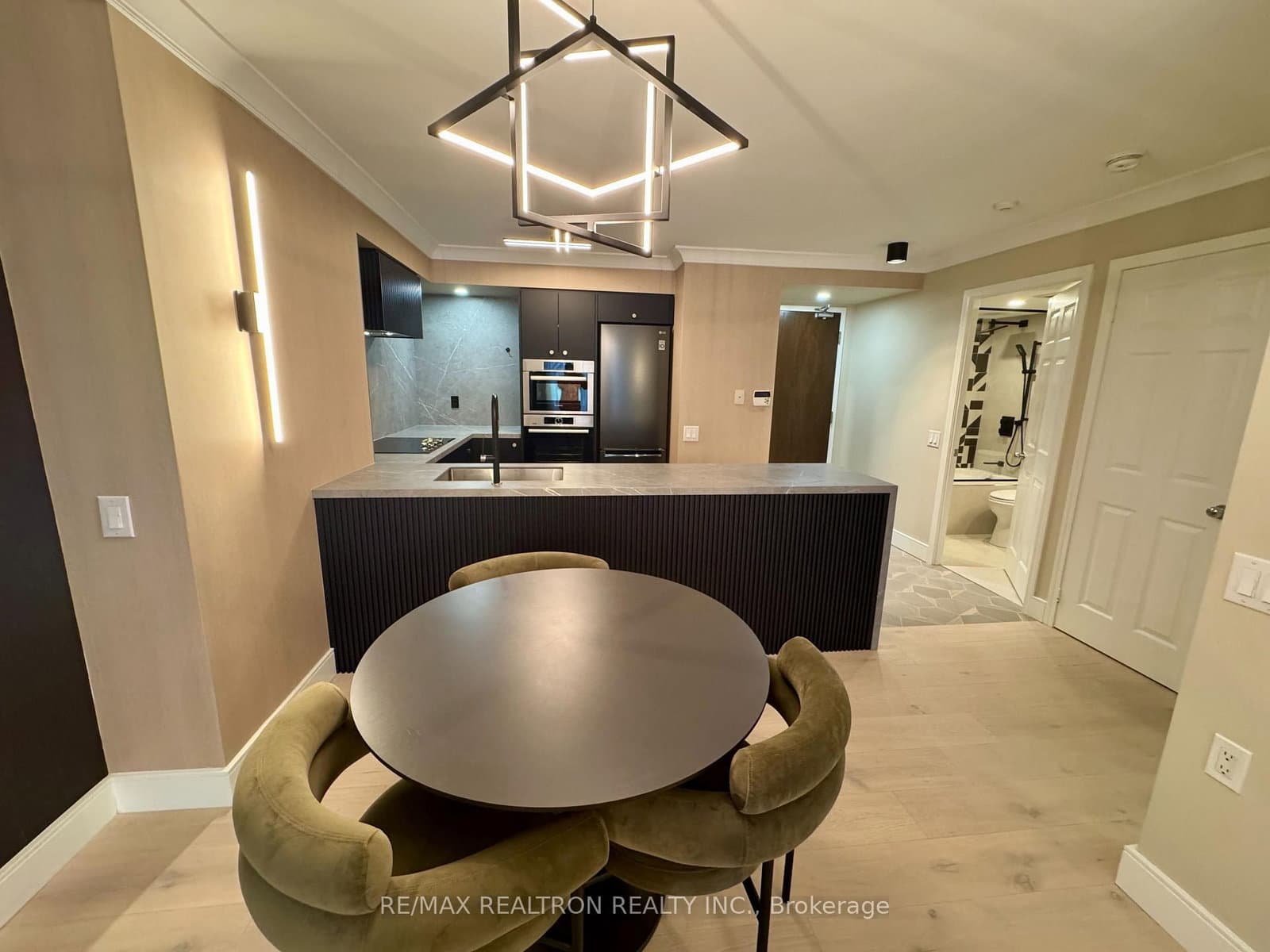388 Bloor Street E, Unit 1107 thumbnail 12