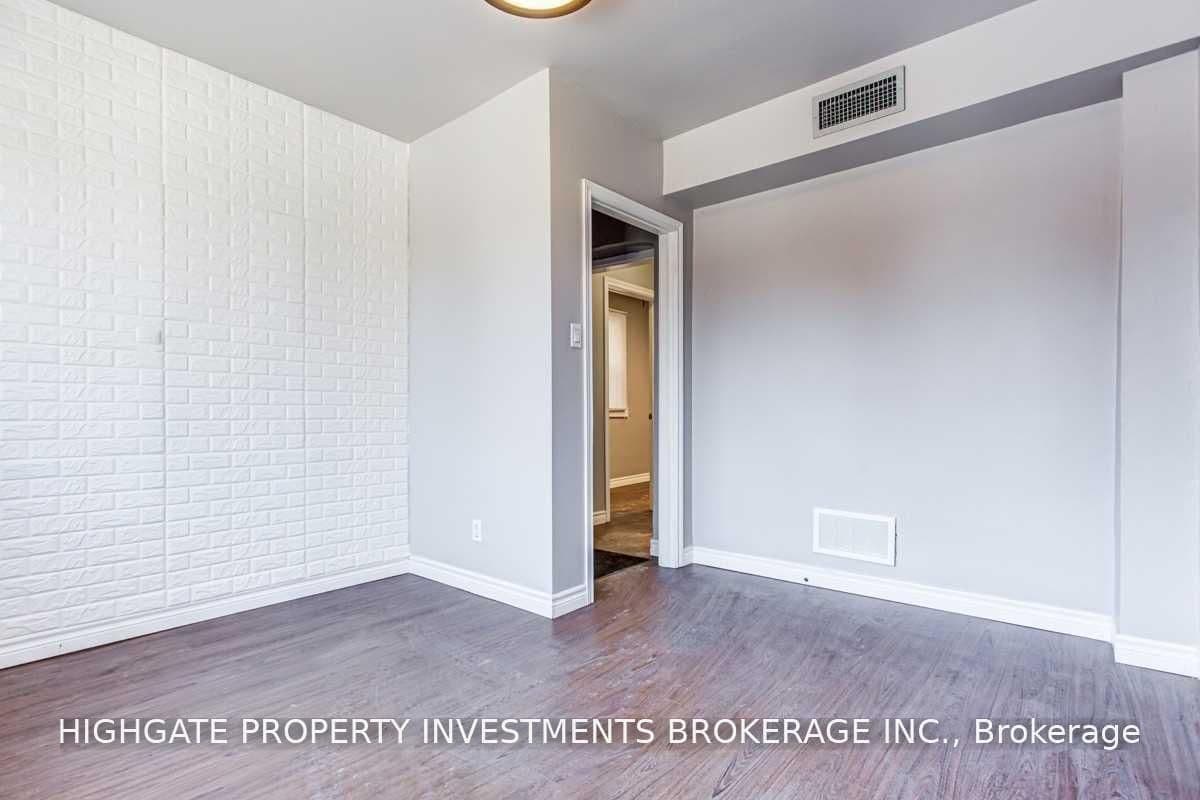 3189 Yonge Street, Unit C thumbnail 9