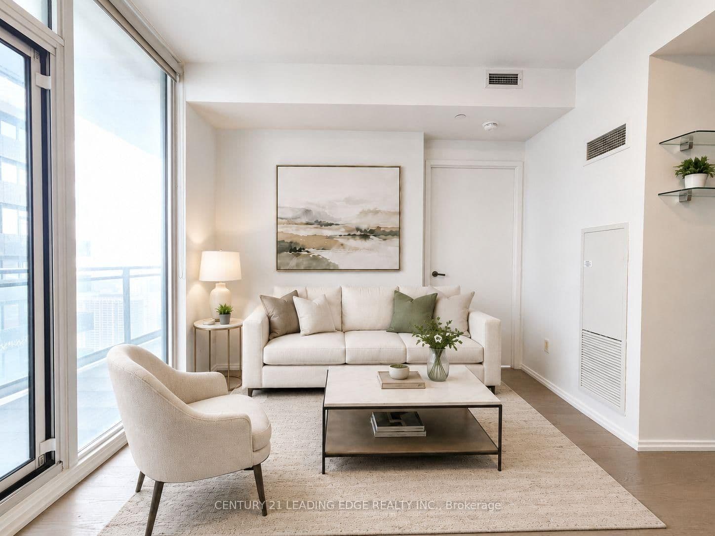 45 Charles Street E, Unit 4511 thumbnail 3