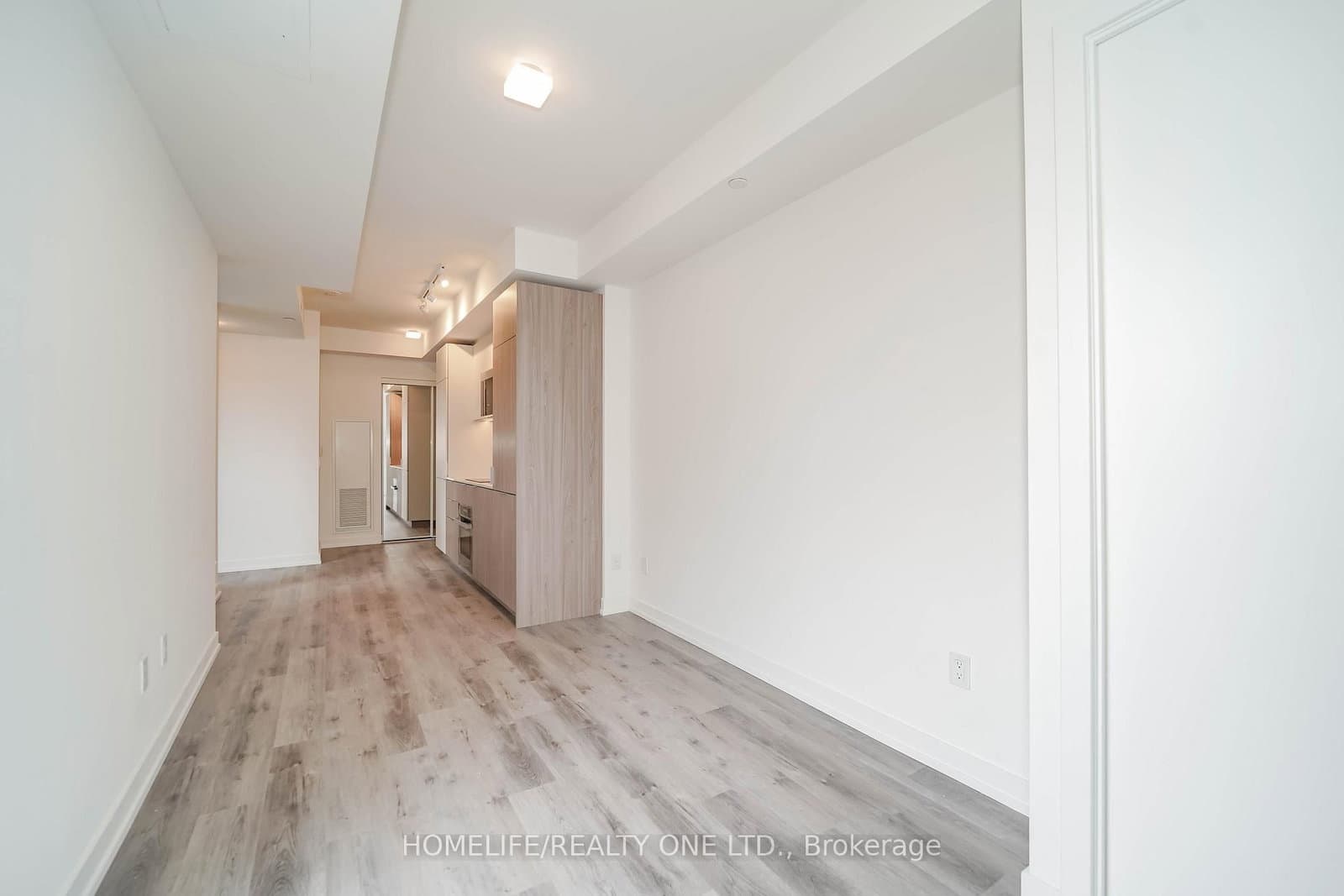 28 Eastern Avenue, Unit 237 thumbnail 23
