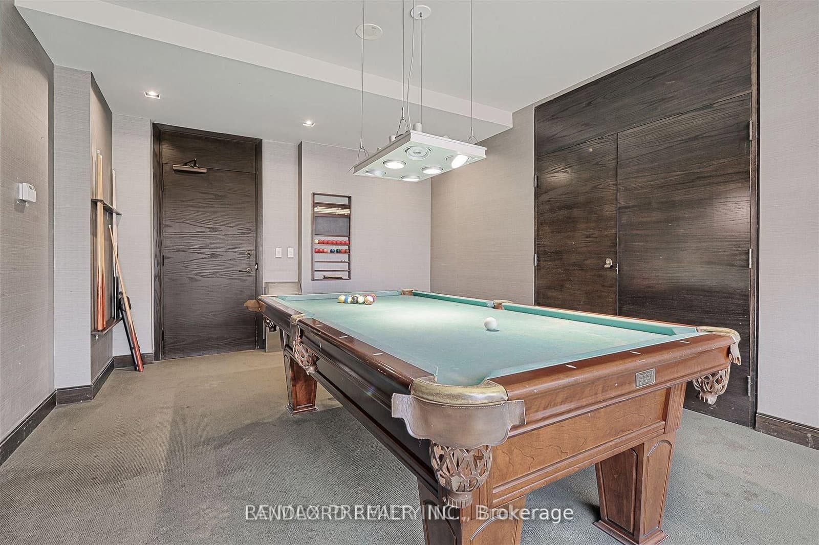 18 Yorkville Avenue, Unit 701 thumbnail 24