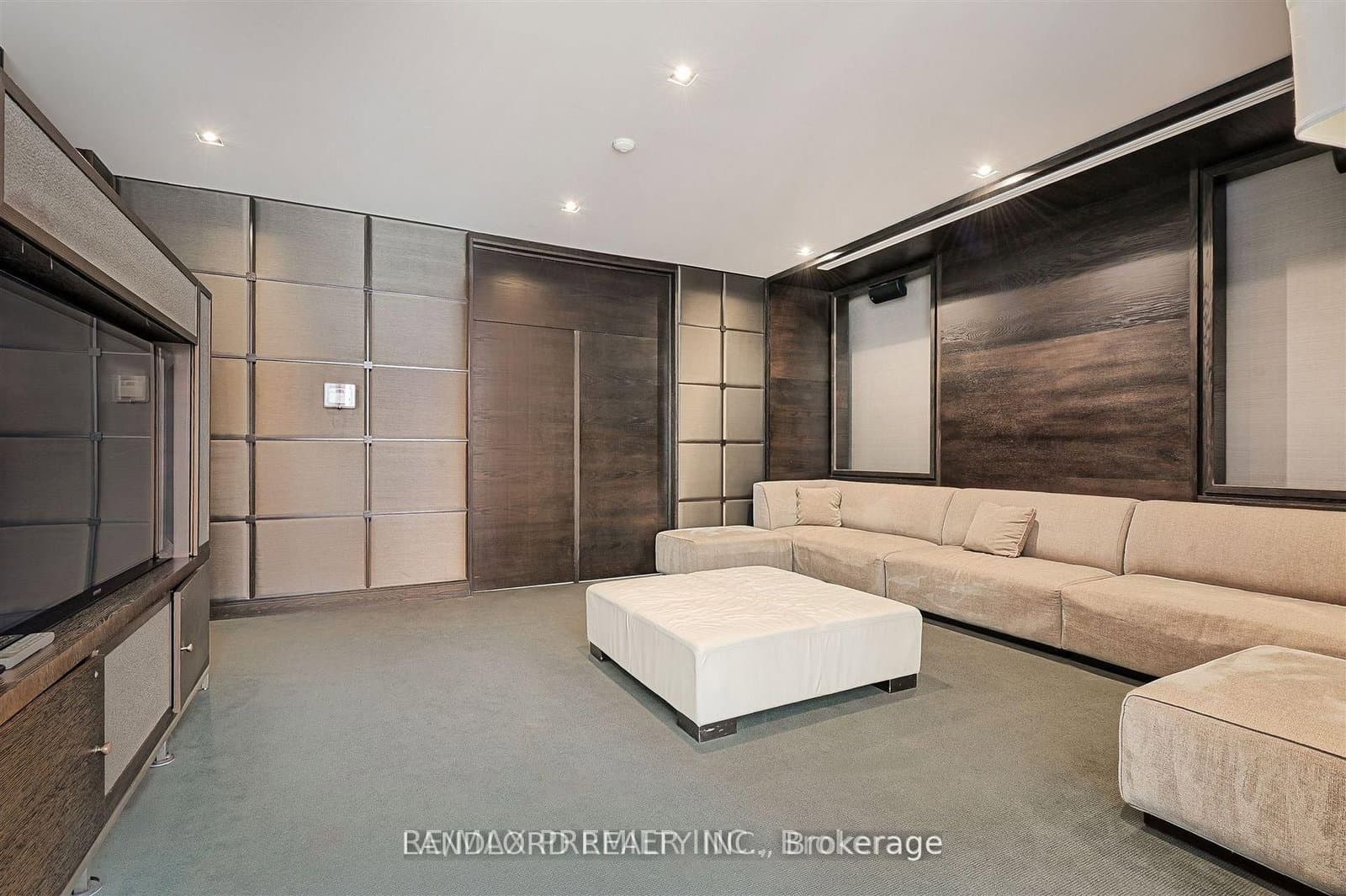 18 Yorkville Avenue, Unit 701 thumbnail 25
