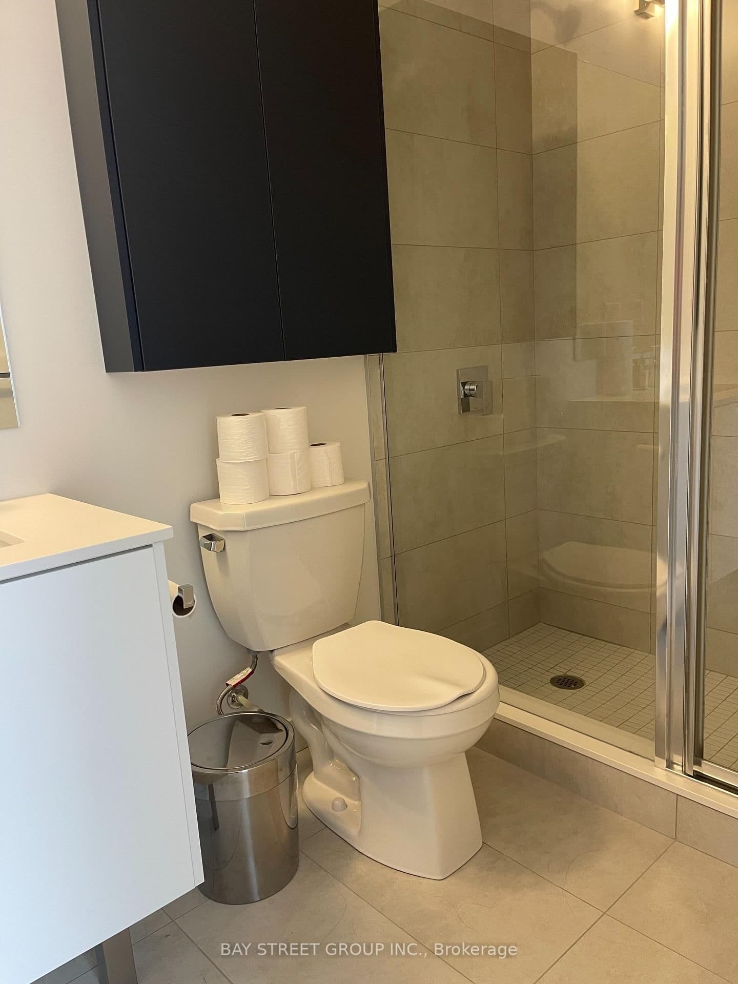 8 Tippett Road, Unit 1010 thumbnail 3