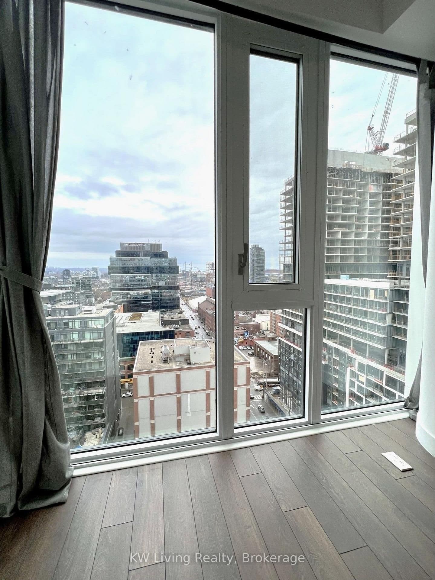 158 Front Street E, Unit 1920 thumbnail 13