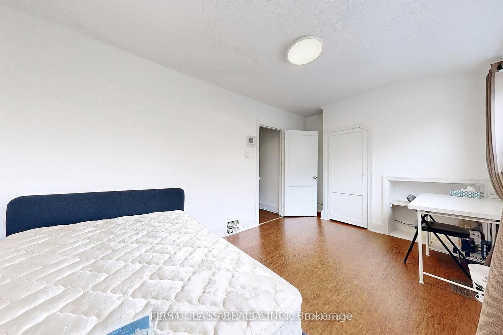 97 Bude Street, Unit 2nd Floor thumbnail 3