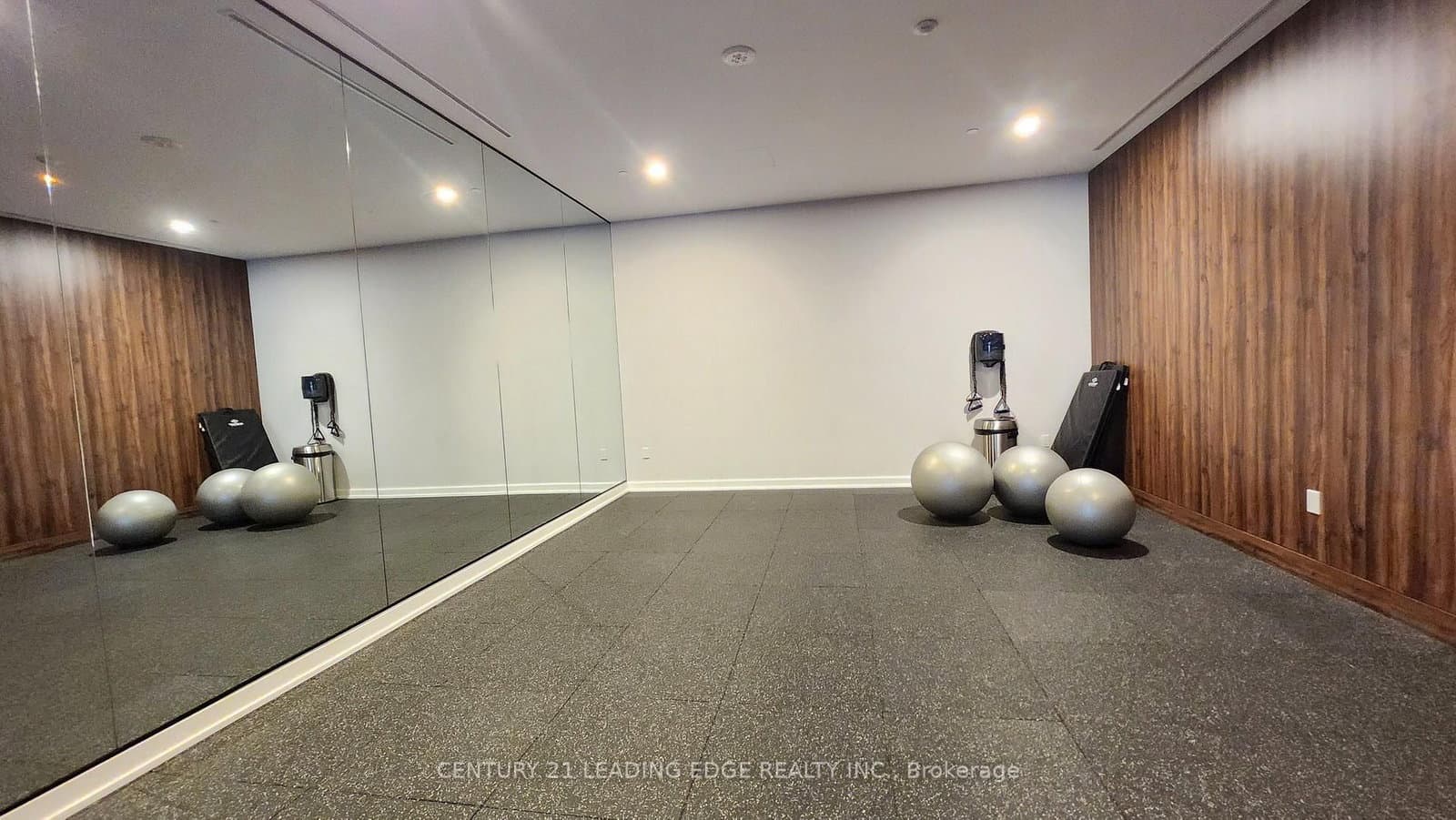 1 Kyle Lowry Road, Unit 219 thumbnail 32
