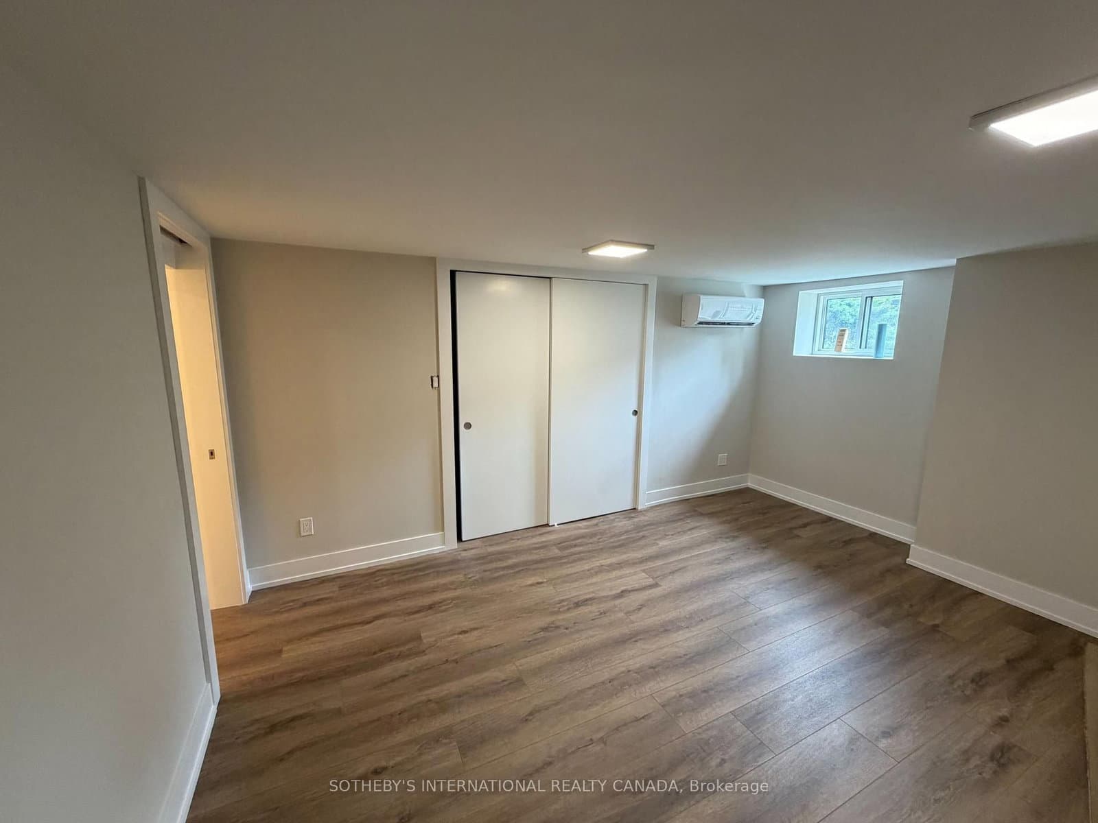 458A Oriole Parkway, Unit Lower thumbnail 12