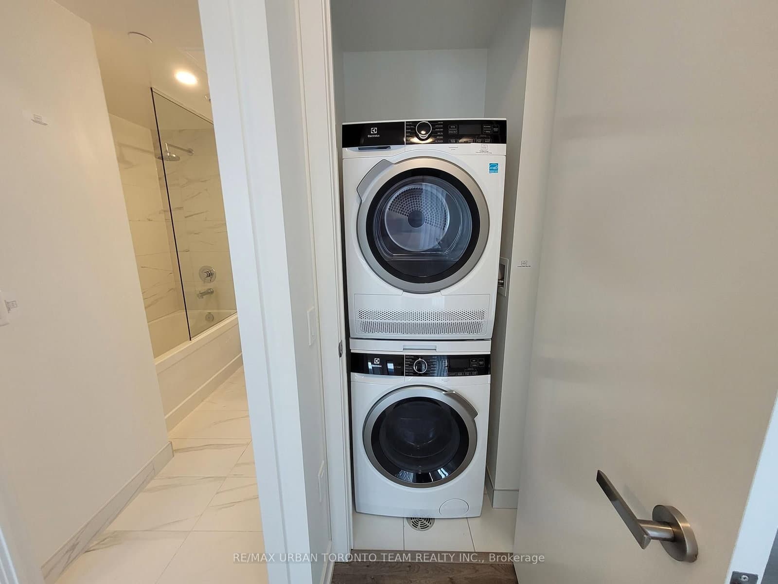 55 Cooper Street, Unit 4508 thumbnail 13