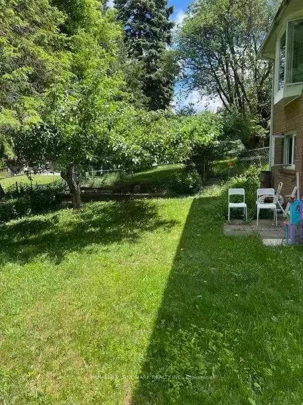 50 Bruce Farm Drive thumbnail 44