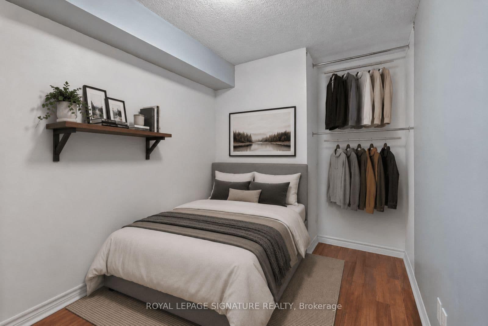 19 Grand Trunk Crescent, Unit 801 thumbnail 21