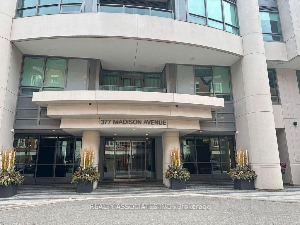 377 Madison Avenue, Unit 510