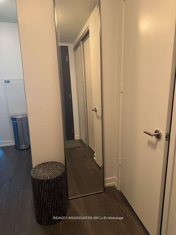 377 Madison Avenue, Unit 510 thumbnail 45