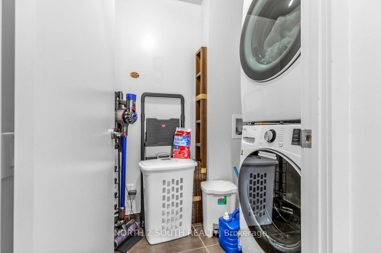 95 Bathurst Street, Unit 225 thumbnail 16