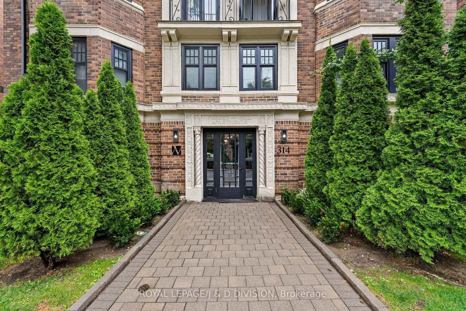 314 Lonsdale Road, Unit 4 thumbnail 3