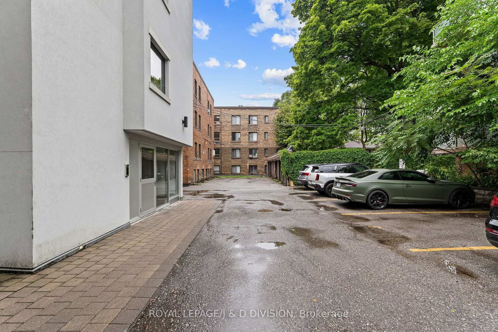 314 Lonsdale Road, Unit 4 thumbnail 39