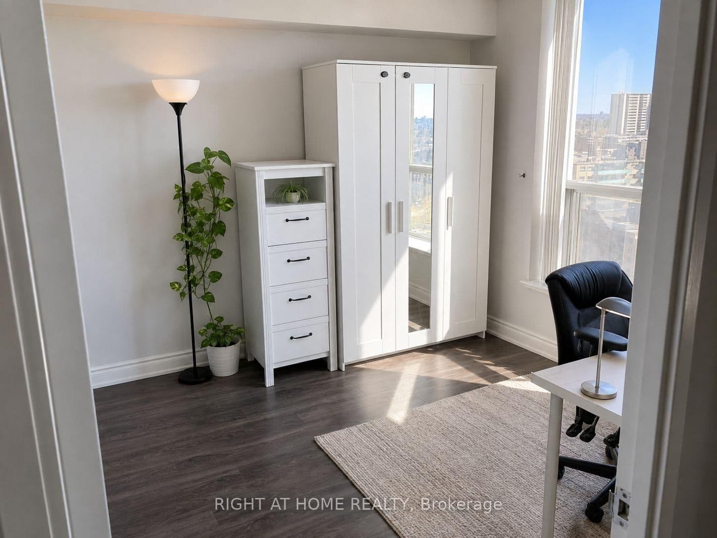 21 Overlea Boulevard, Unit 1202 thumbnail 9