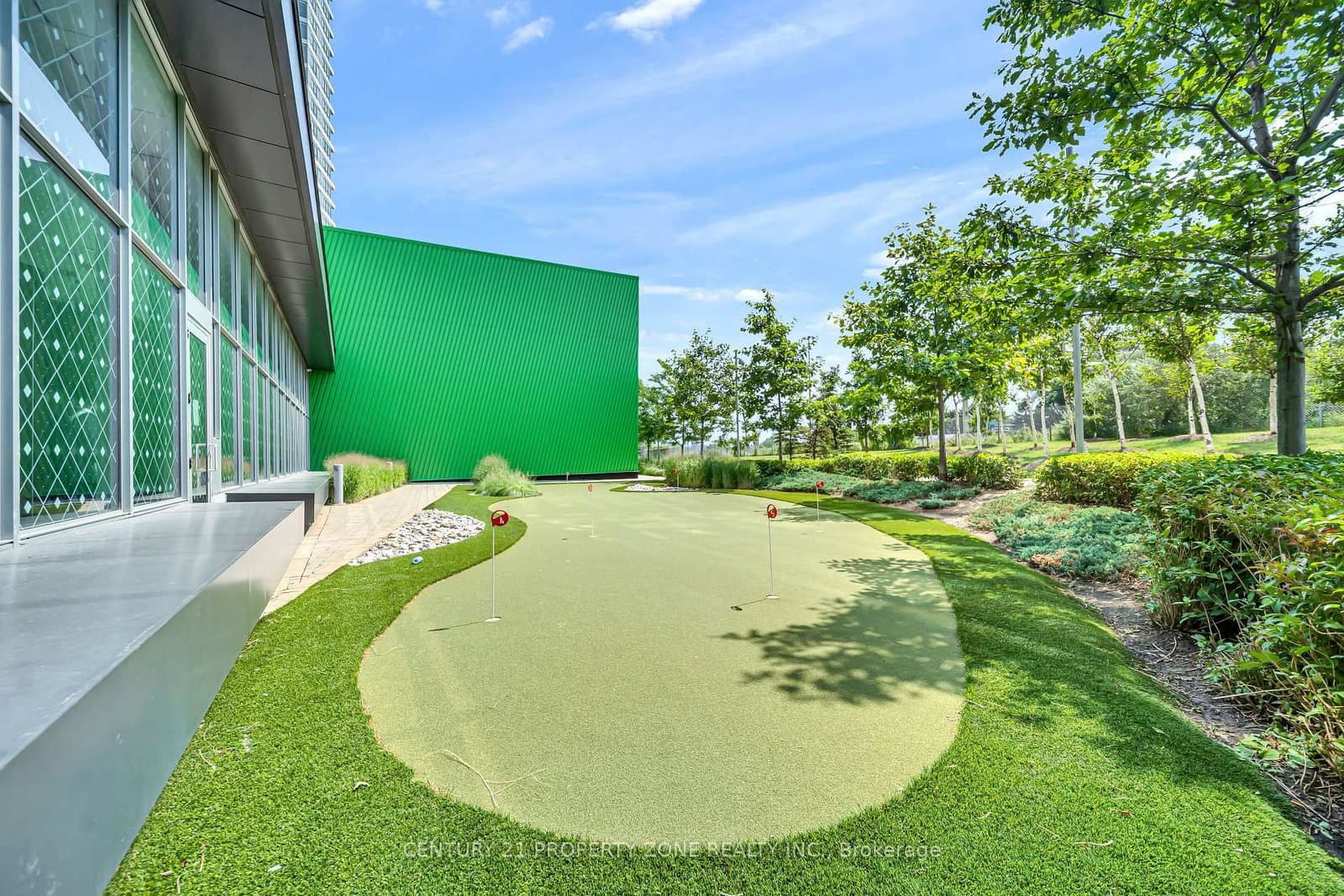 115 Mcmahon Drive, Unit Ph09 thumbnail 39
