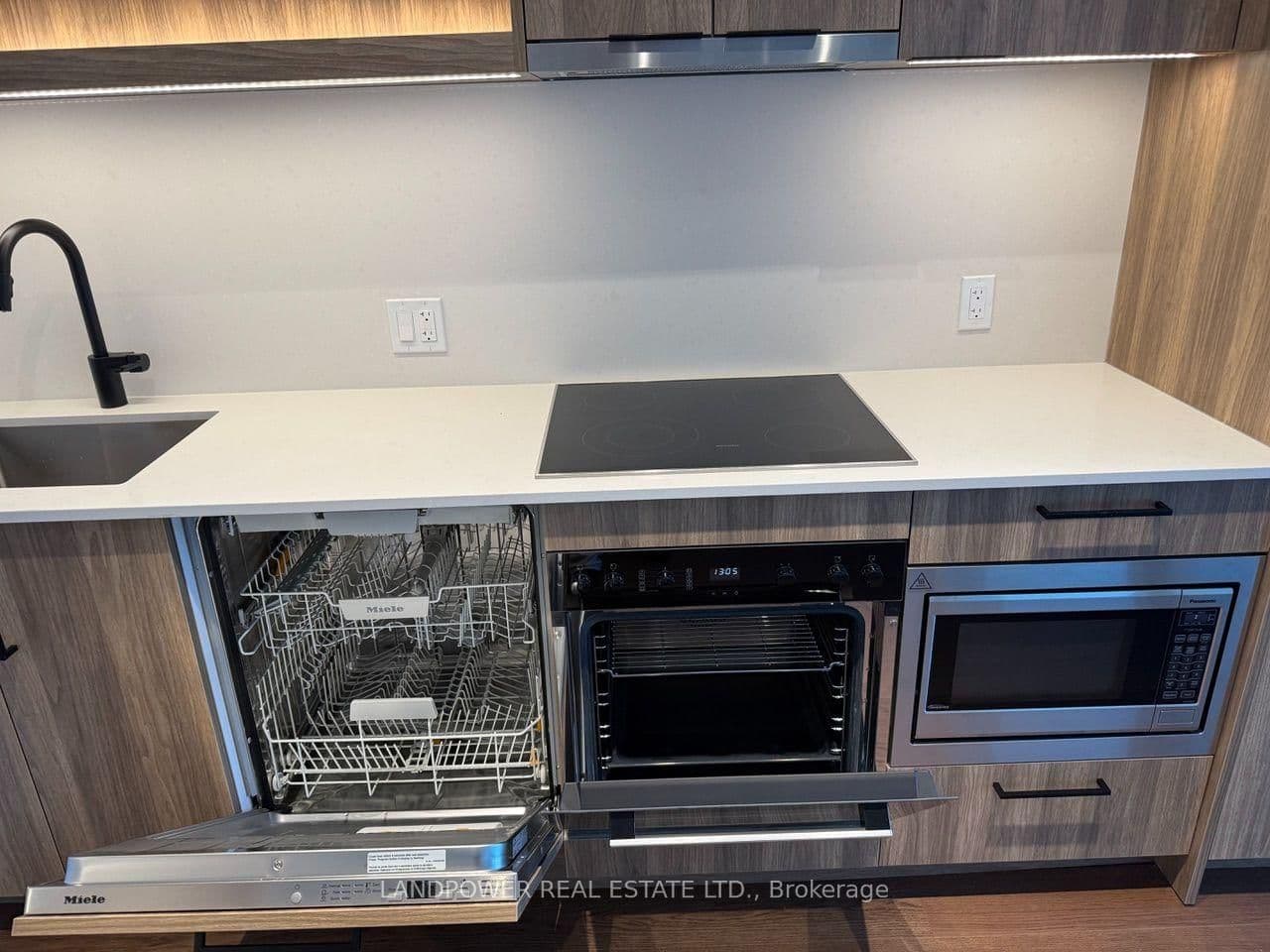 91 Montclair Avenue, Unit 719 thumbnail 19