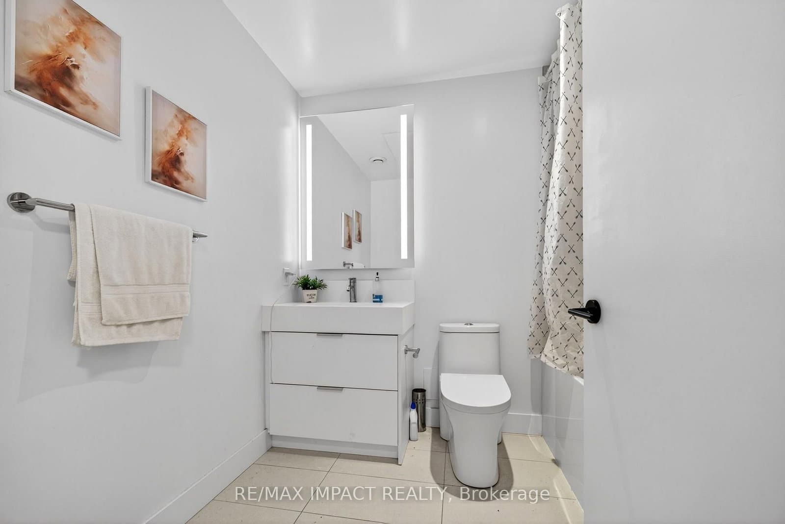308 Jarvis Street, Unit 813 thumbnail 23