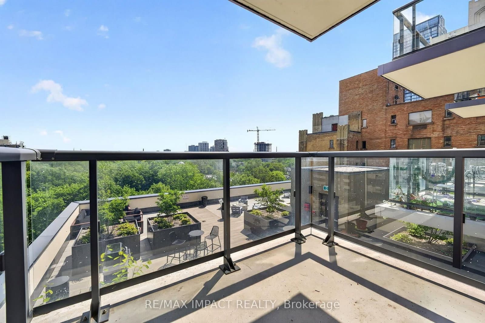 308 Jarvis Street, Unit 813 thumbnail 30